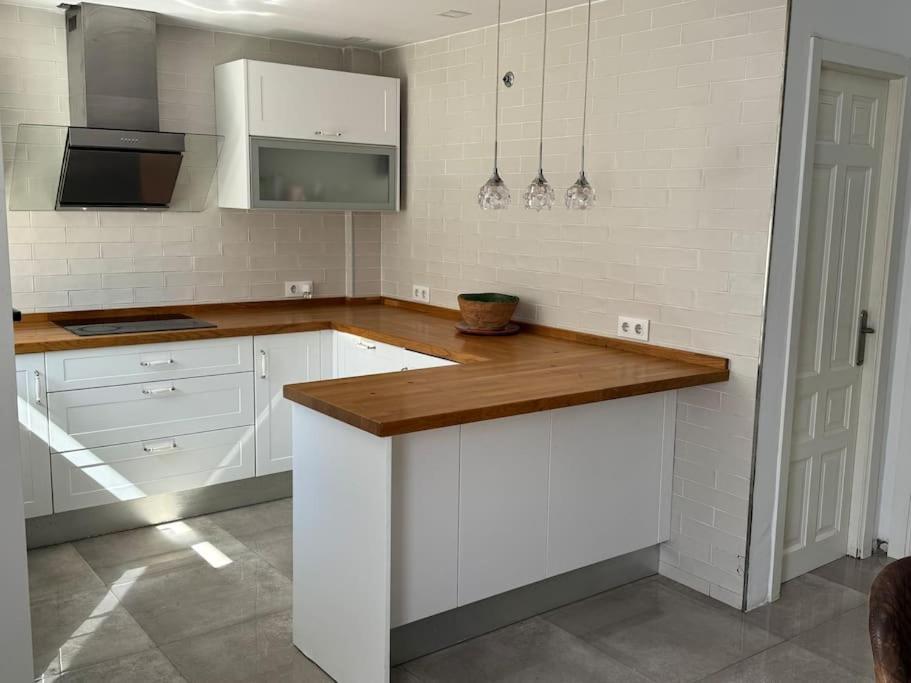 Casa Preciosa Ideal Para Familias La Línea de la Concepción エクステリア 写真